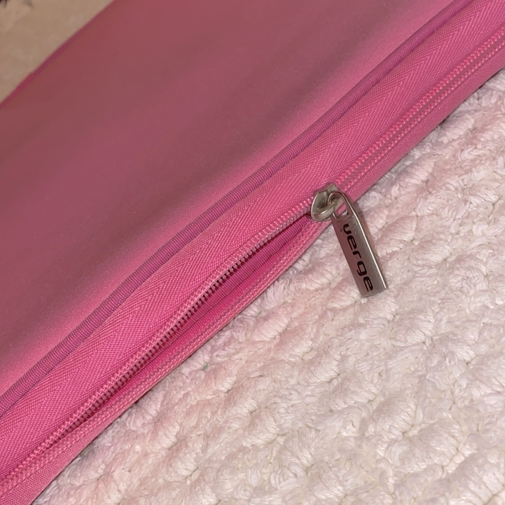 💞 zipper up computer case - Picture 3 of 3